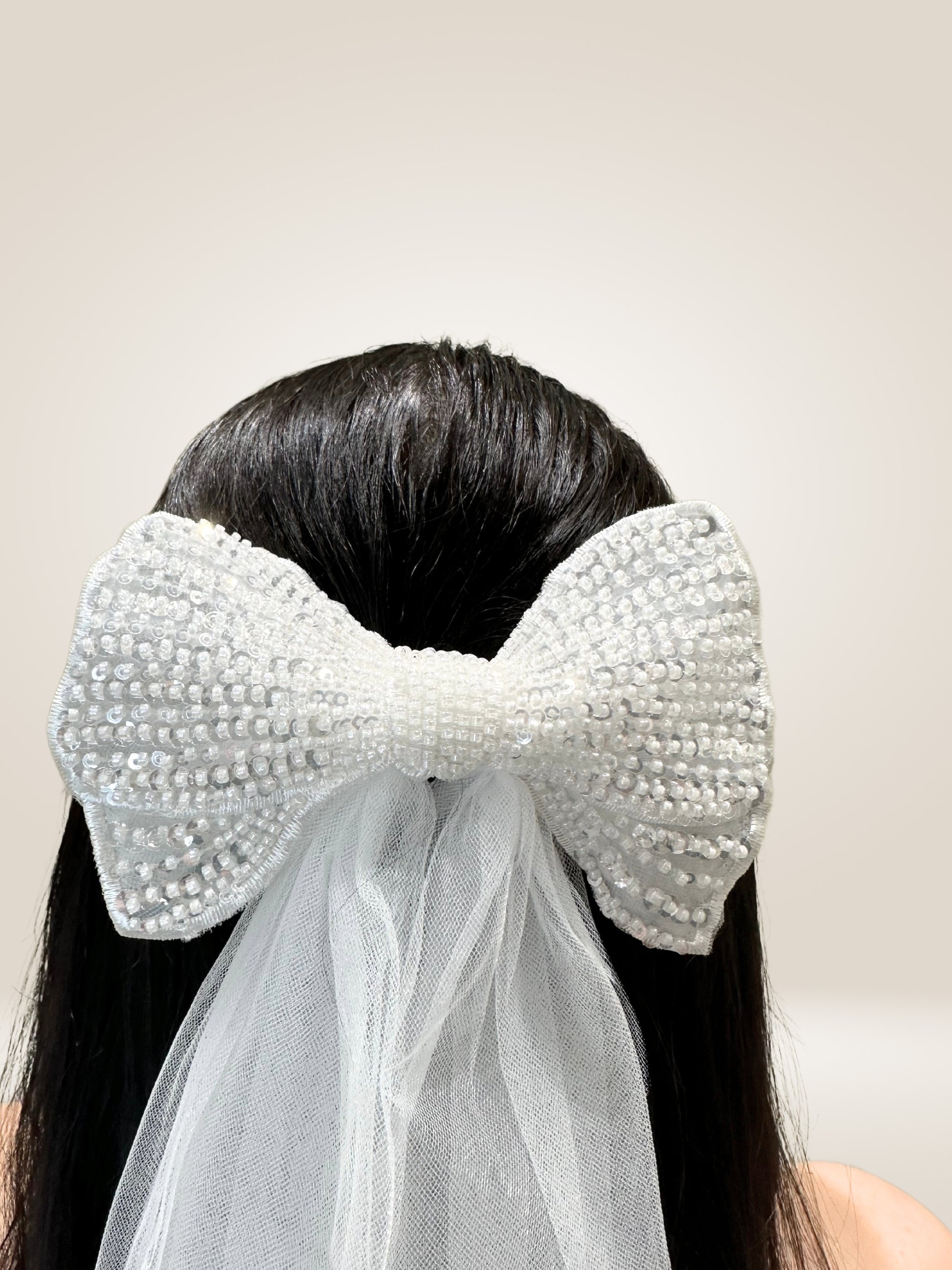 Embellished Bow Veil Clip – Minamollie - Main Image