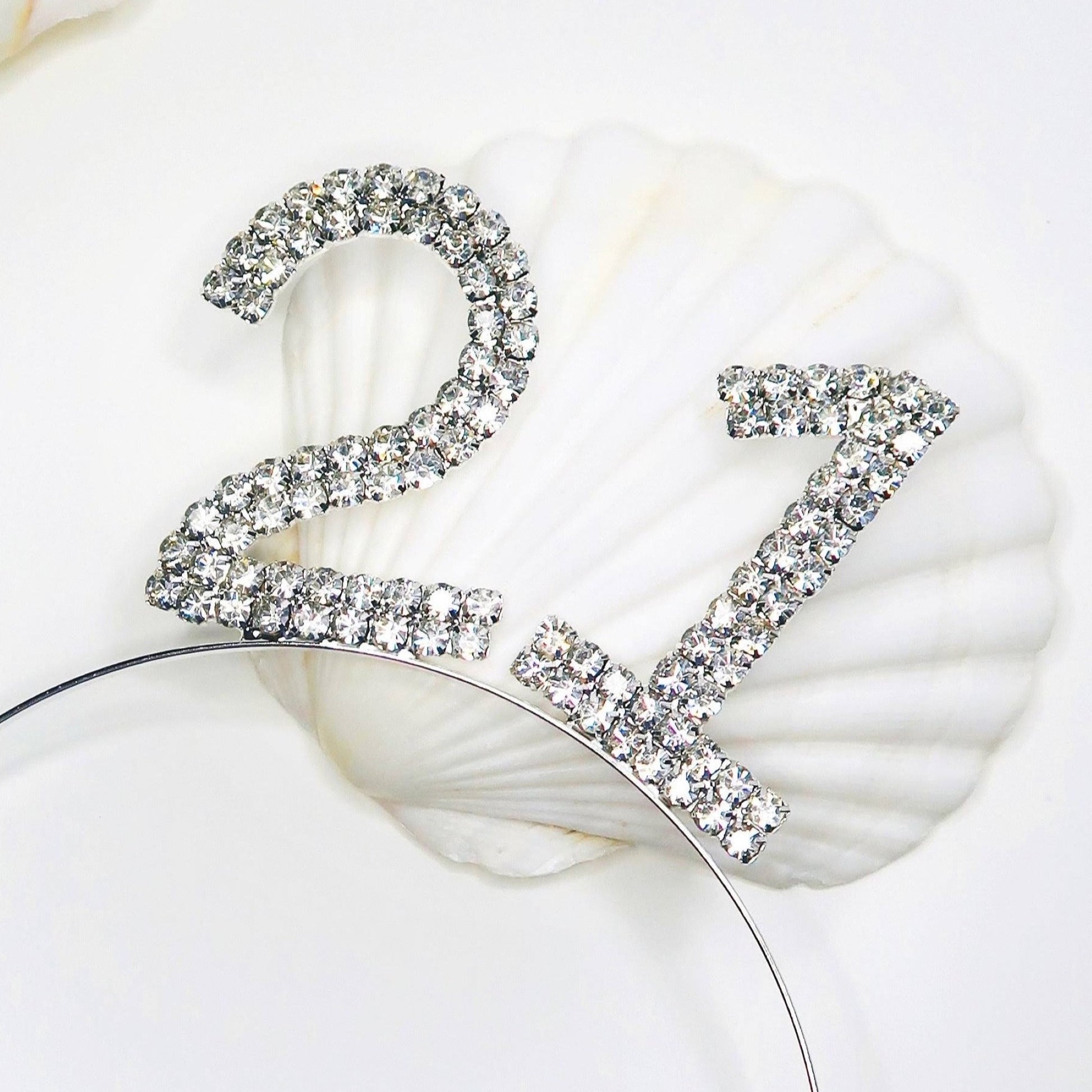 Sparkly diamante design 21st birthday crown, silver. 