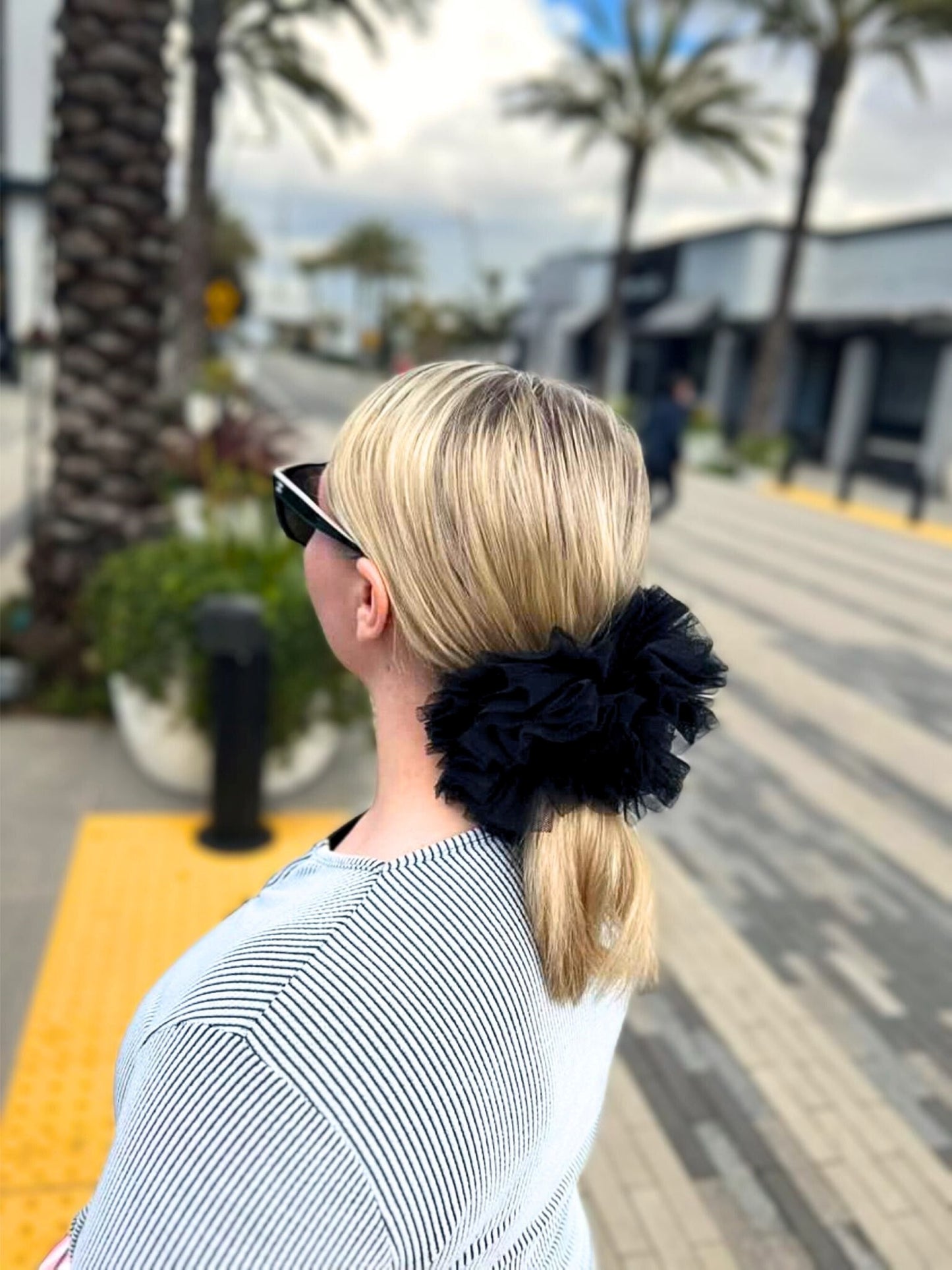 Oversized XXL Tulle Scrunchie